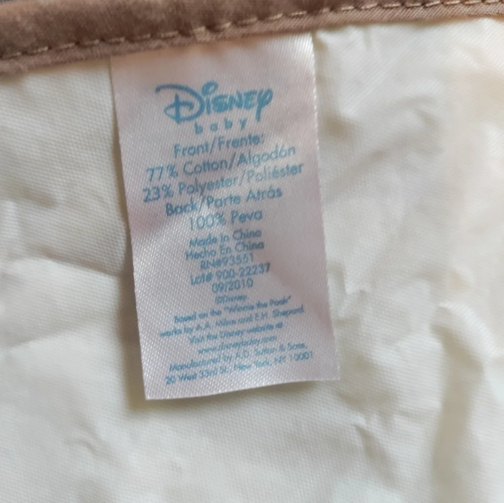 Disney Pooh bib